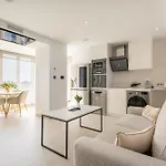 Luxury Beachfront Palmeras For 2 - Happy Apartment *
