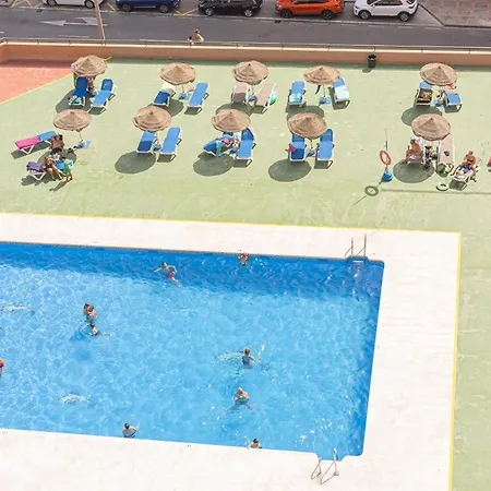 Luxury Beachfront Suite Palmeras For 2 - Happy Rentals