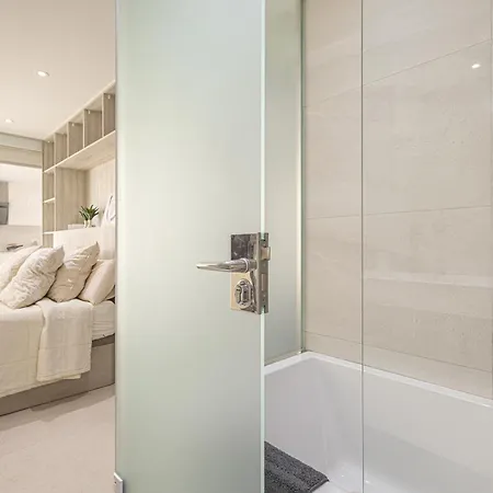 Luxury Beachfront Palmeras For 2 - Happy * Fuengirola