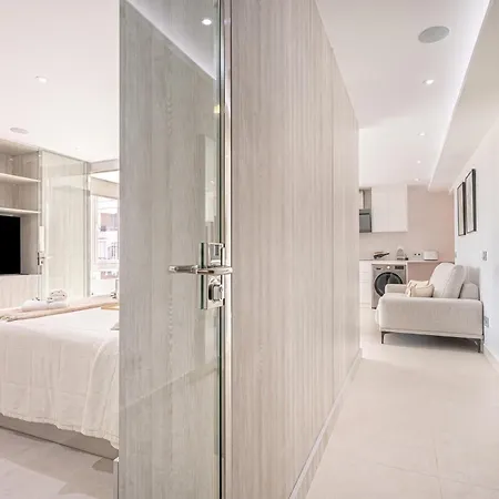 Luxury Beachfront Palmeras For 2 - Happy Daire Fuengirola