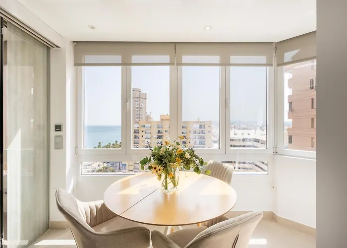 Luxury Beachfront Suite Palmeras For 2 - Happy Rentals *