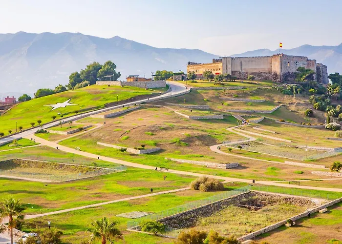 Luxury Beachfront Suite Palmeras For 2 - Happy Rentals * Fuengirola