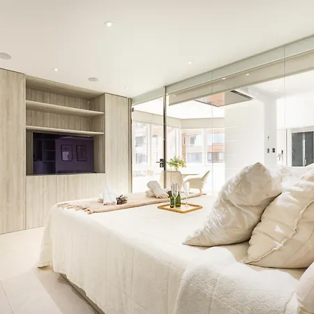 公寓 Luxury Beachfront Palmeras For 2 - Happy *